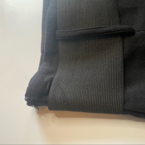 Pleated A-Line Skirt - Picture 6 of 8